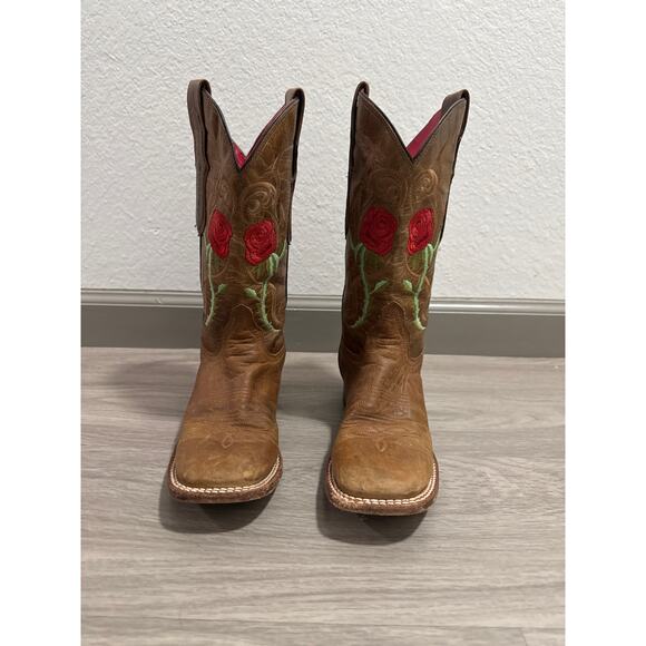 Quincy Women’s leather Square Toe cowgirl Boot in Honey w/ Roses embroidery 6.5 - Picture 2 of 15